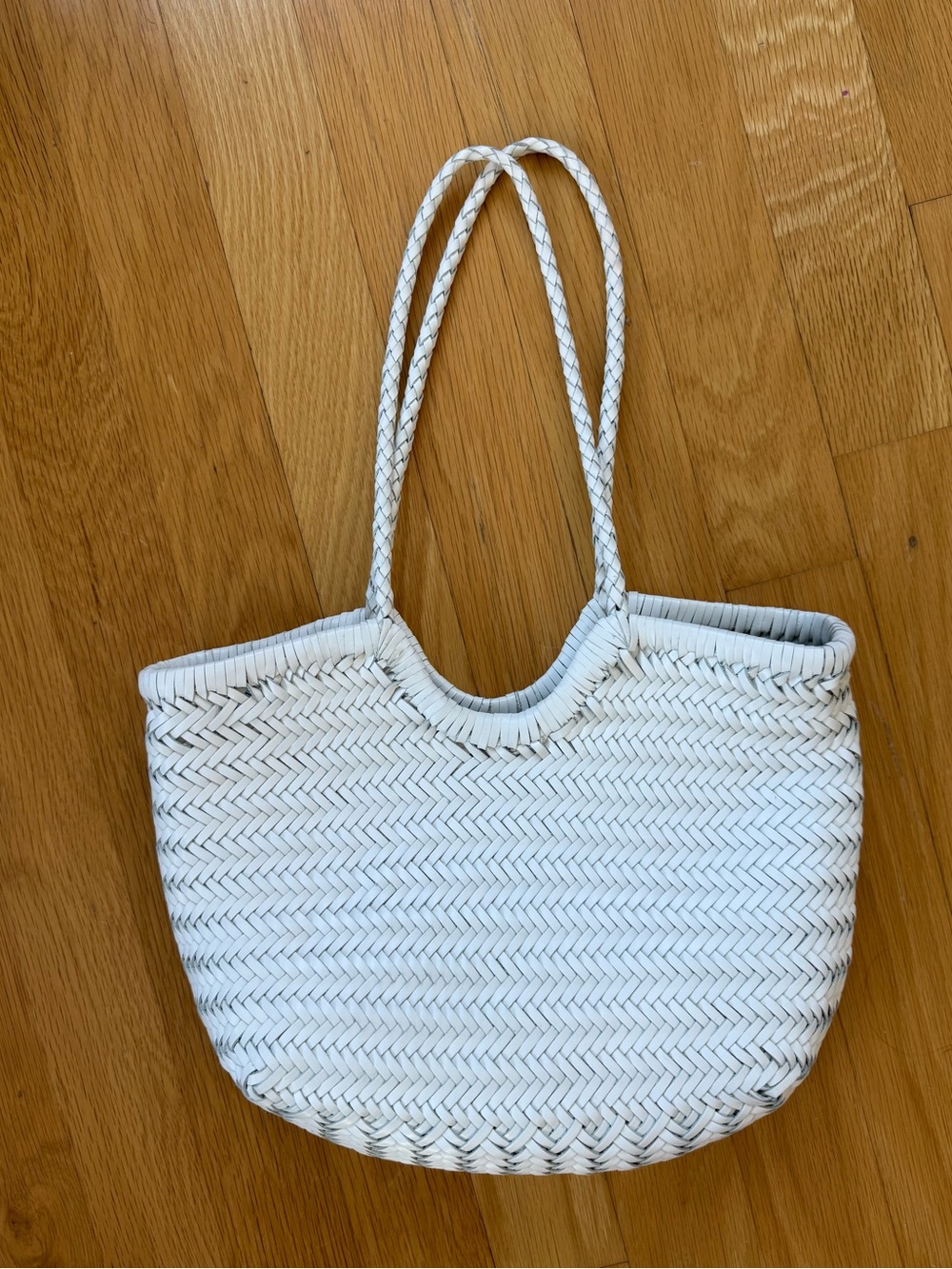 Woven White Shoulder basket Bag
